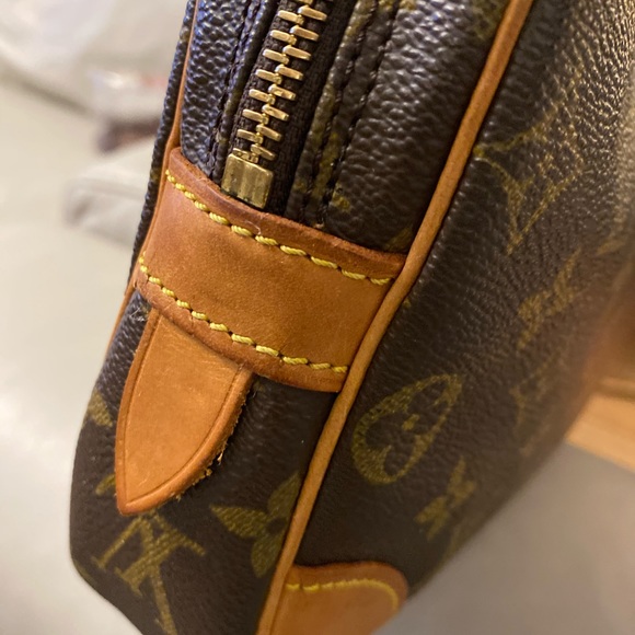 Authentic Louis Vuitton Marly Dragonne - Picture 3 of 8